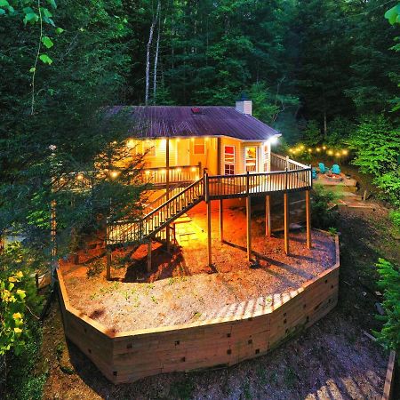 Cozy Cabin Retreat - Hot Tub, Fireplace & Fire Pit Blue Ridge Eksteriør bilde